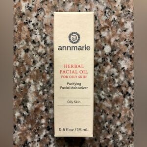 Herbal Facial Oil for Oily Skin - 15mL NWT